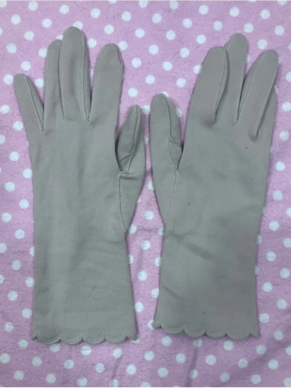 Vintage Taupe Gloves Sz. 7